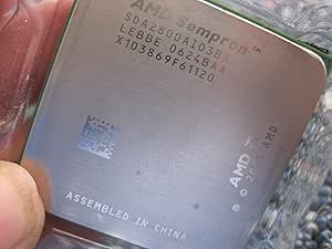 AMD SDA2800AI03BX Sempron 2800+ Socket 754 CPU