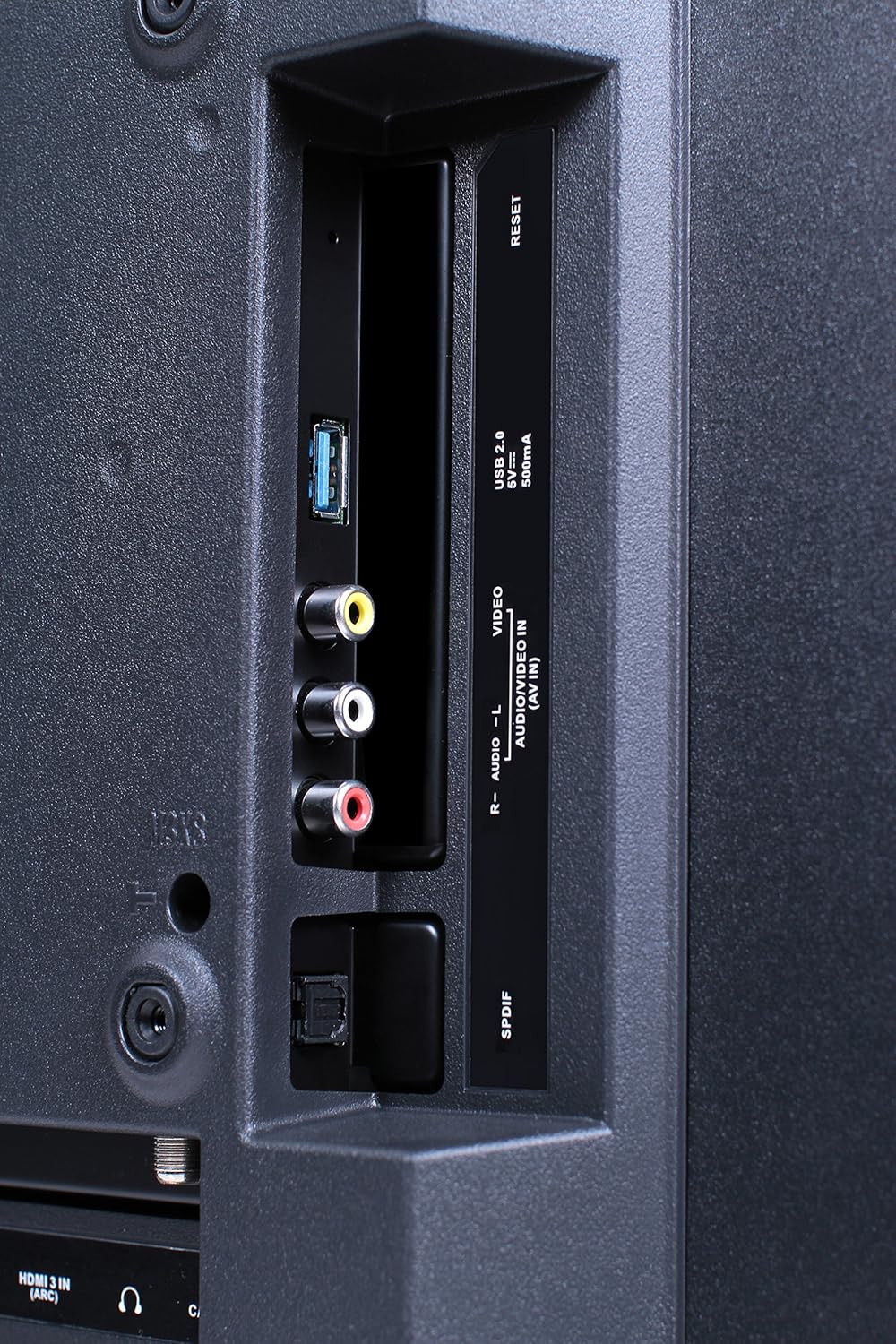 TCL 32S3850 32-Inch 720p Roku Smart LED TV (2015 Model)