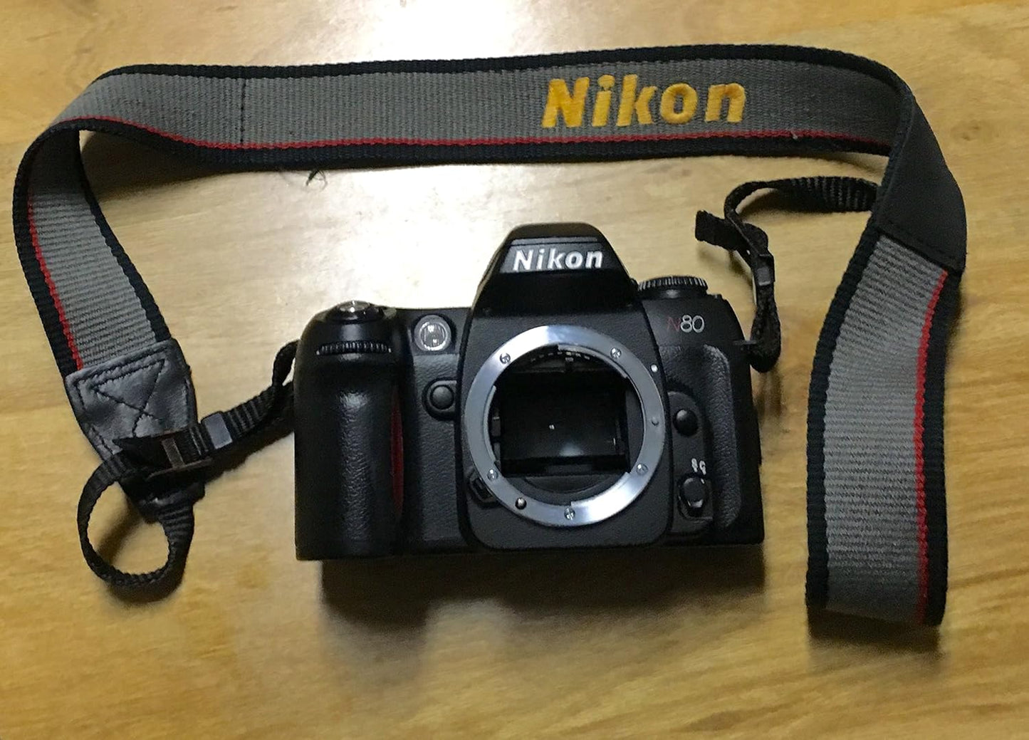 Nikon 1776 N80 35mm SLR Film Camera
