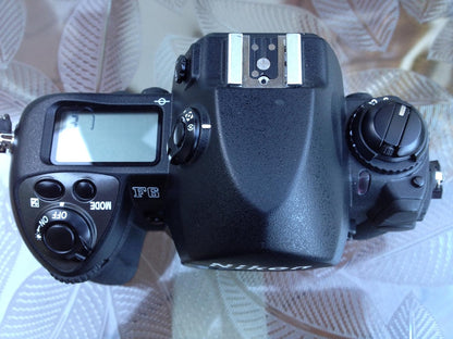 Nikon 1799 F6 35mm Film SLR Camera Body