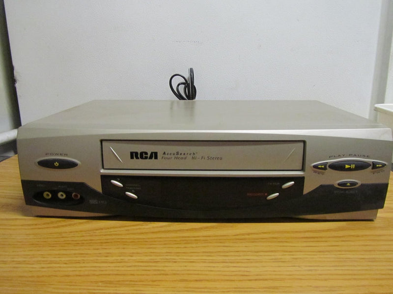 RCA VR637HF 4-Head Hi-Fi Stereo VCR — main product image