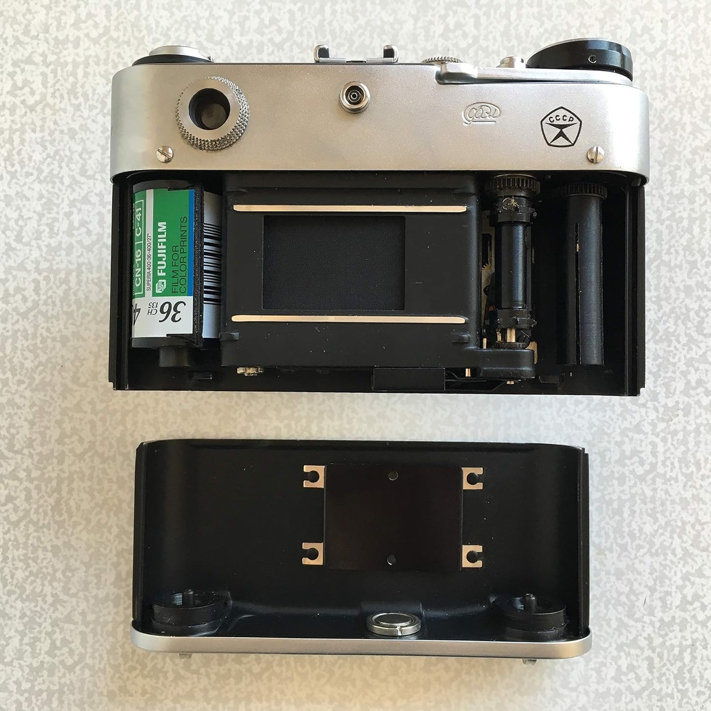 Leica FED-5C Soviet 35mm Film Camera Industar-61