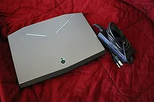 Alienware ALW14-1869sLV 14-Inch Gaming Laptop (Silver) — main product image