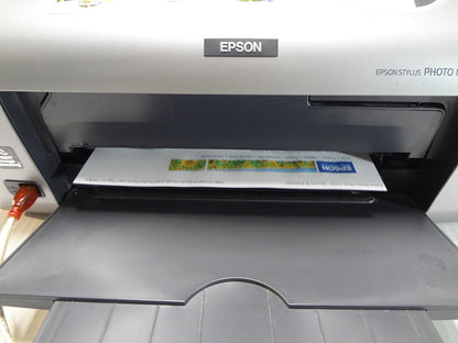 Epson C11C626011 Stylus Photo R220 Inkjet Printer