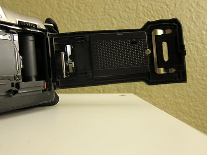 Nikon 1718 N55 35mm SLR Camera with 28-80mm Lens