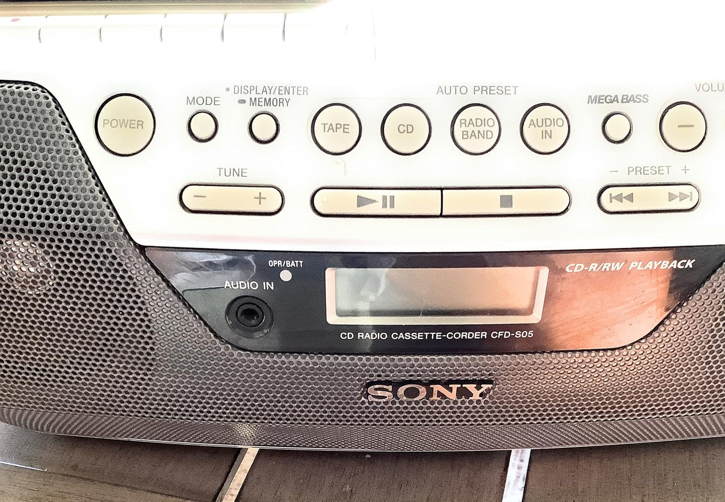 Sony CFD-S05 Portable CD Radio Cassette Recorder