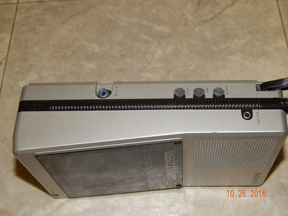 Sony Watchman FD-40A Portable TV Japan Made