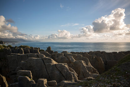 Sigma 212954 14-24mm F2.8 DG HSM Art Lens for Canon