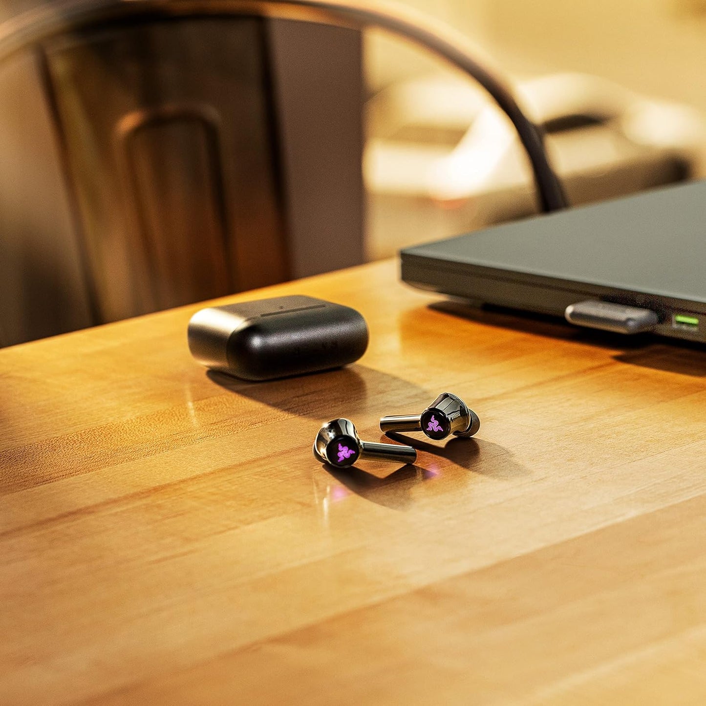 Razer RZ12-04590100-R3U1 Hammerhead Pro HyperSpeed Wireless Gaming Earbuds