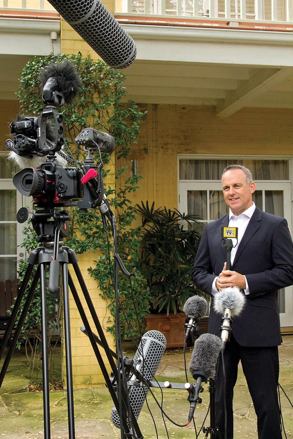 Rode REPORTER Omnidirectional Dynamic Interview Microphone