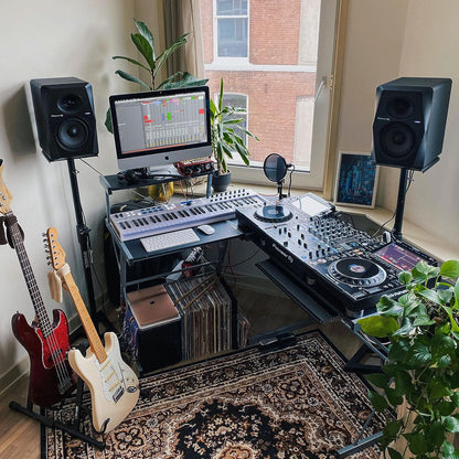 Pioneer DJ VM-50 5.25-inch Active Studio Monitor - Black