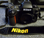 Nikon F100 35mm SLR Film Camera Body